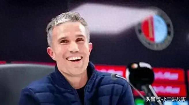 中脱颖而出 中脱颖而出